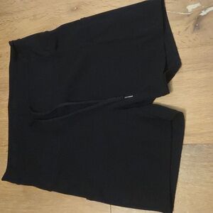 Zyia Active Black Bike Shorts Pockets Drawstring M